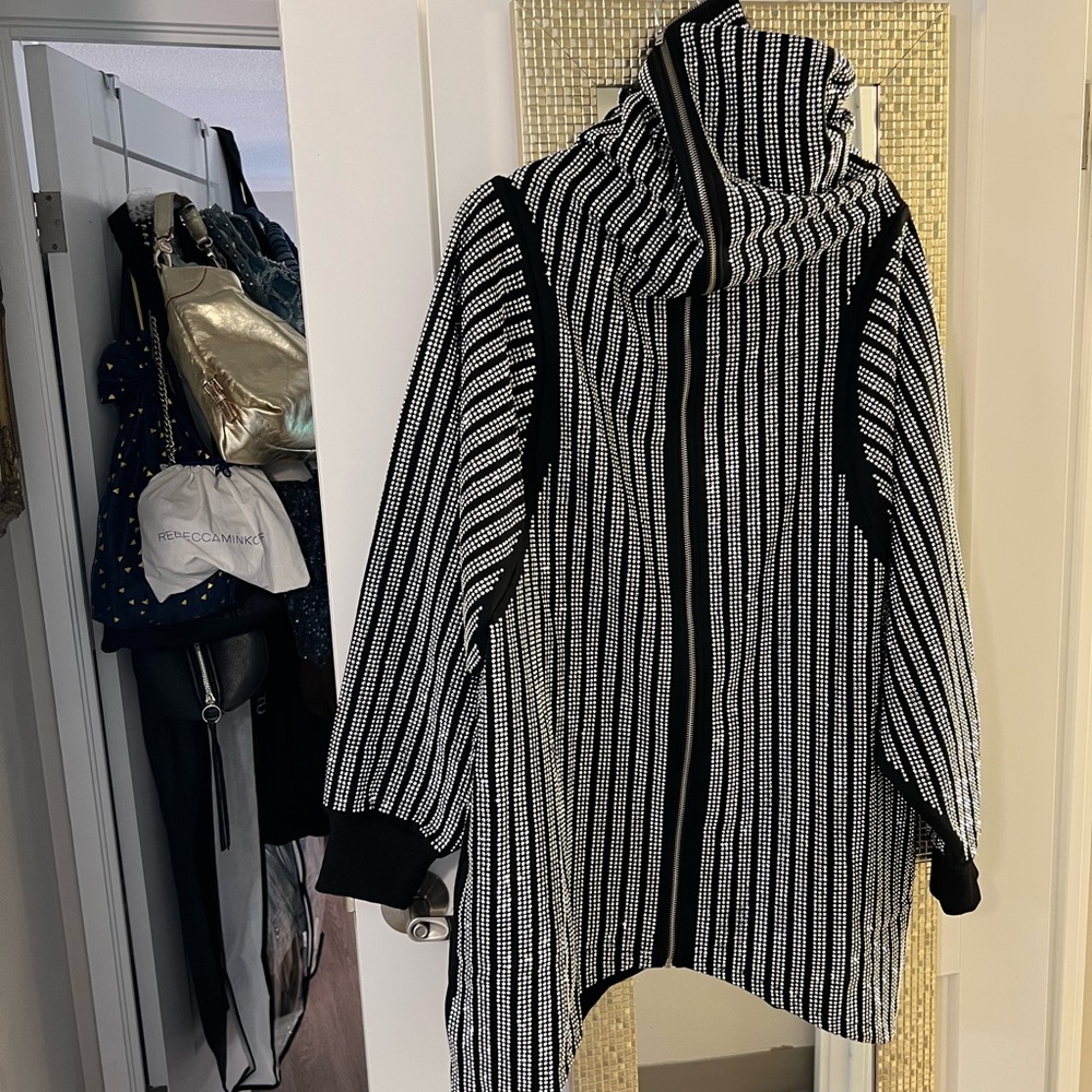 AKIRA BLACK AND SILVER HOODED BLING COAT/JACKET… OVERSIZED MEDIUM NEW WITH TAGS.